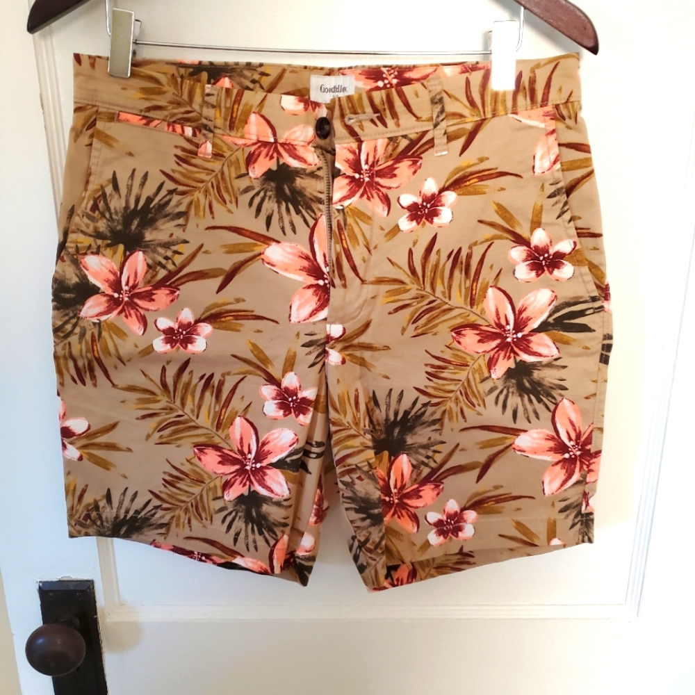 SHORTS